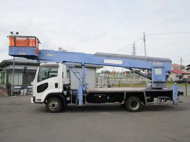 いすゞ フォワード 中型/増トン 高所・建柱車 高所作業車 PKG-FRR90S1の中古トラック画像4