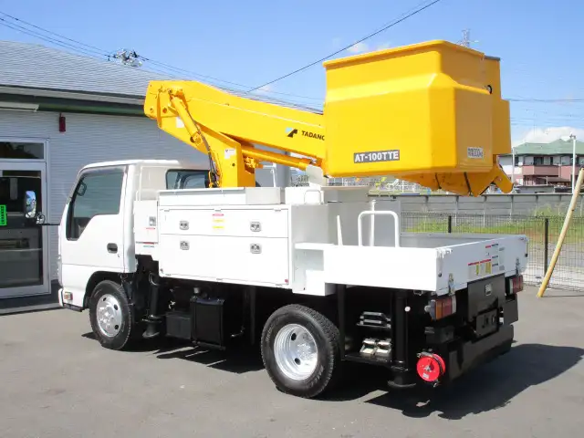 いすゞ エルフ 小型 高所・建柱車 高所作業車 電工仕様の中古トラック画像5
