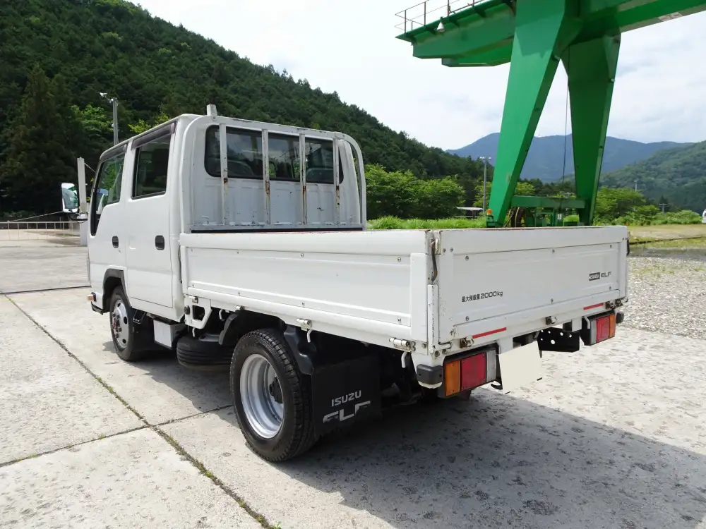 いすゞ エルフ 小型 平ボディ Wキャブ TRG-NJS85Aの中古トラック画像3