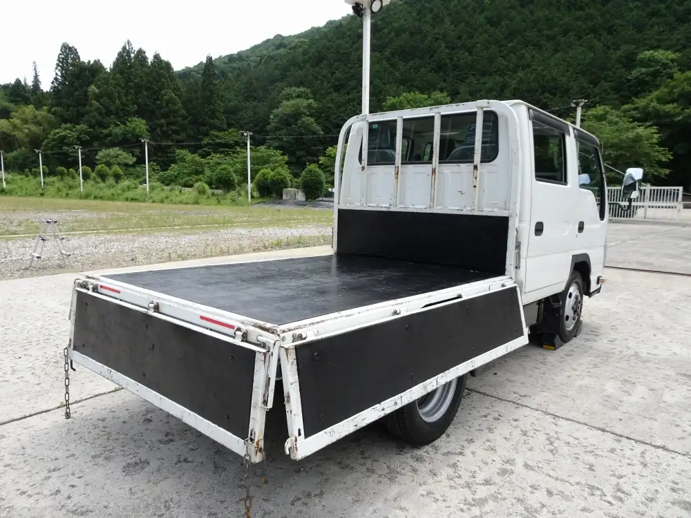 いすゞ エルフ 小型 平ボディ Wキャブ TRG-NJS85Aの中古トラック画像5