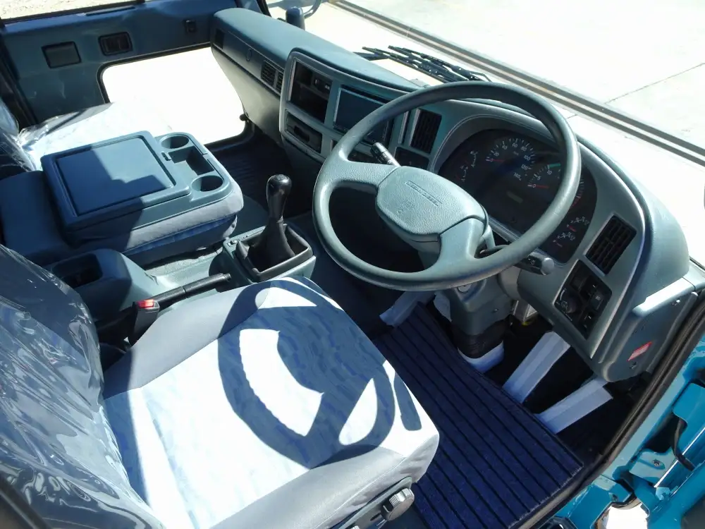 日産UD コンドル 中型/増トン 平ボディ 床鉄板 アルミブロックの中古トラック画像10