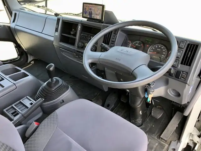 いすゞ フォワード 中型/増トン アルミバン パワーゲート TKG-FRR90S2の中古トラック画像11