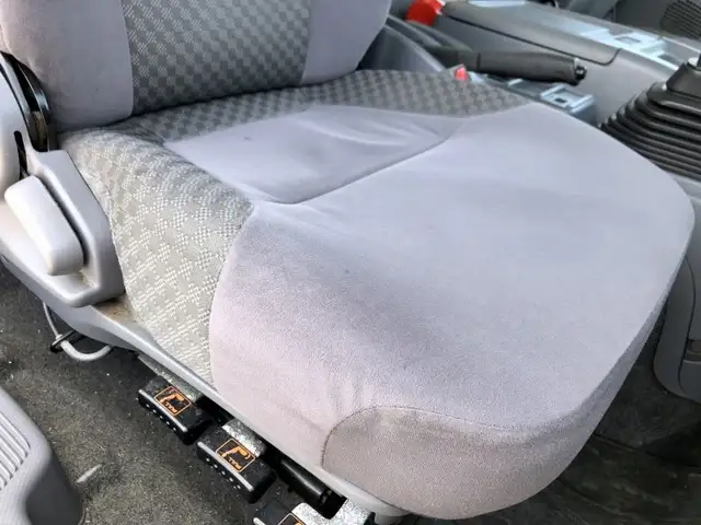いすゞ フォワード 中型/増トン アルミバン パワーゲート TKG-FRR90S2の中古トラック画像9