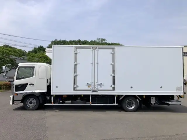 日野 レンジャー 中型/増トン 冷凍冷蔵 ワイド 2KG-FD2ABG の 日野 レンジャー 中型/増トン 冷凍冷蔵 ワイド 2KG-FD2ABG の