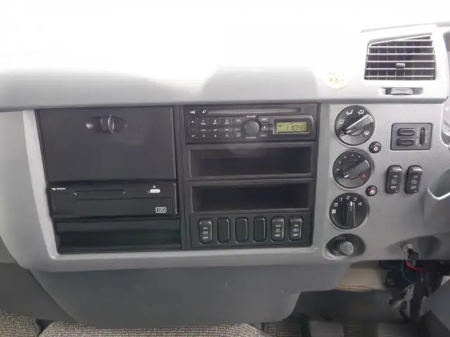 三菱 ファイター 中型/増トン 車両重機運搬 ラジコン ウインチの中古トラック画像12