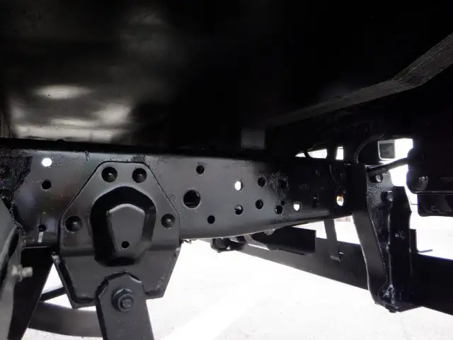 いすゞ エルフ 小型 平ボディ 床鉄板 SKG-NJS85Aの中古トラック画像16