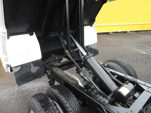いすゞ エルフ 小型 ダンプ 土砂禁 ステンレス張りの中古トラック画像16