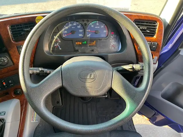 日産UD クオン 大型 ウイング ハイルーフ エアサスの中古トラック画像14