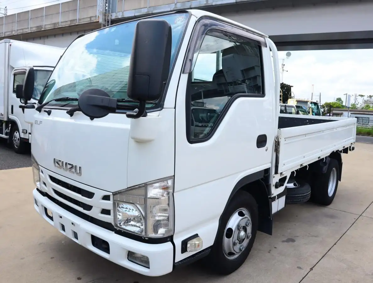 いすゞ エルフ 小型 平ボディ 2RG-NJR88A R2 の中古トラック【車両No.167306】