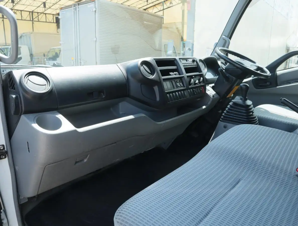 トヨタ トヨエース 小型 平ボディ Wキャブ TKG-XZU710の中古トラック画像13