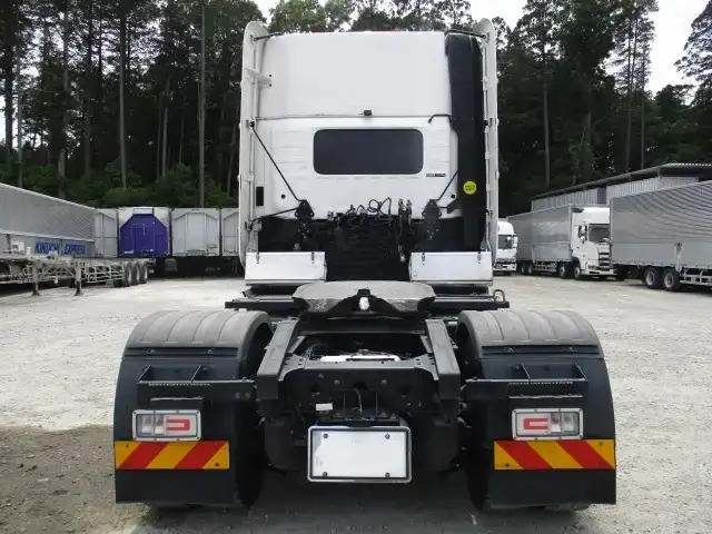 日野 プロフィア 大型 トラクター ハイルーフ 1デフの中古トラック画像3
