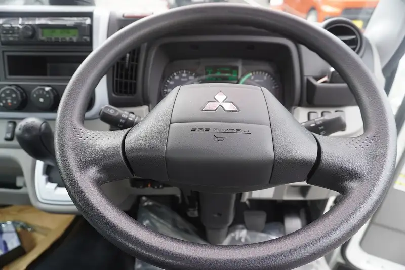 三菱 キャンター 小型 平ボディ 2RG-FEAV0 R5の中古トラック画像8