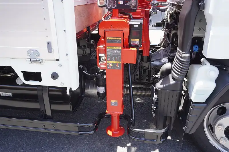三菱 キャンター 小型 クレーン付 アルミブロック 4段の中古トラック画像8