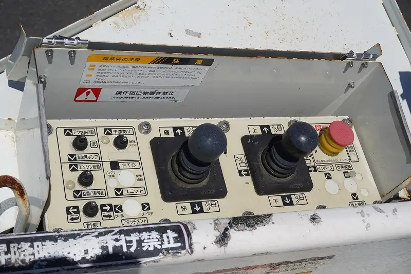 三菱 キャンター 小型 高所・建柱車 高所作業車 電工仕様の中古トラック画像6