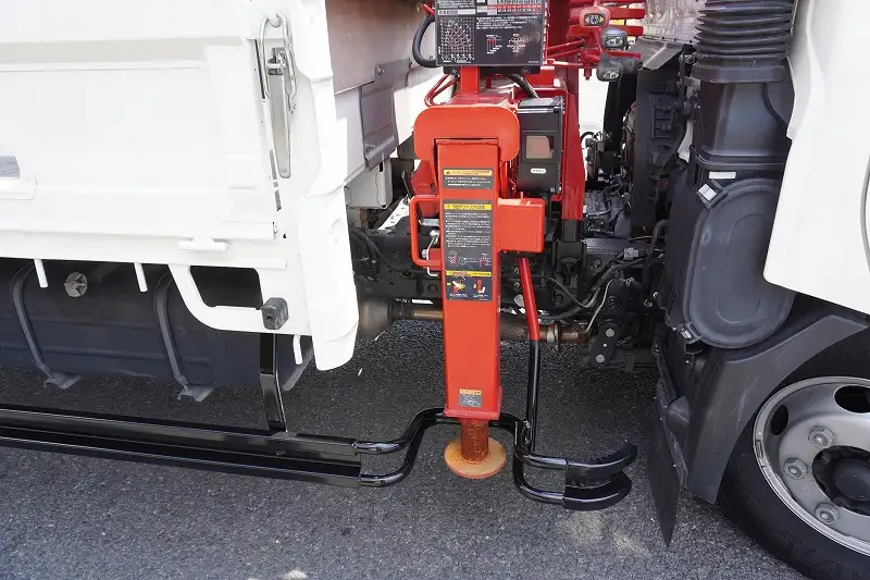 日野 デュトロ 小型 クレーン付 4段 ラジコンの中古トラック画像8