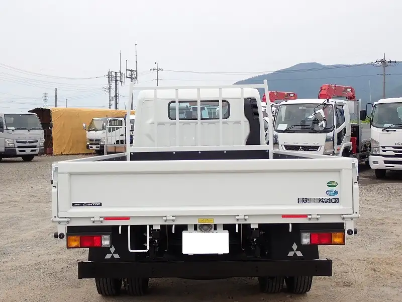 三菱 キャンター 小型 平ボディ 2RG-FEB80 R6の中古トラック画像4