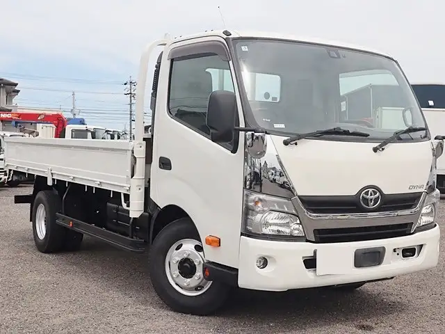 トヨタ ダイナ 小型 平ボディ TKG-XZU712 H30の中古トラック画像2
