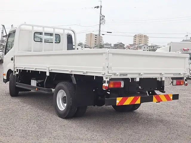 トヨタ ダイナ 小型 平ボディ TKG-XZU712 H30の中古トラック画像4