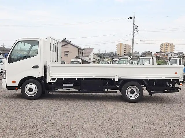 日野 デュトロ 小型 平ボディ TKG-XZU712M H31/R1の中古トラック画像7