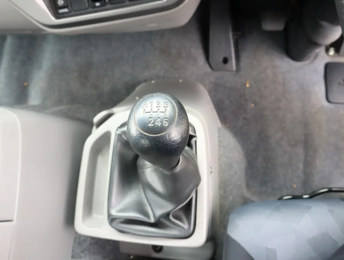 日産UD コンドル 中型/増トン 平ボディ 床鉄板 アルミブロックの中古トラック画像12