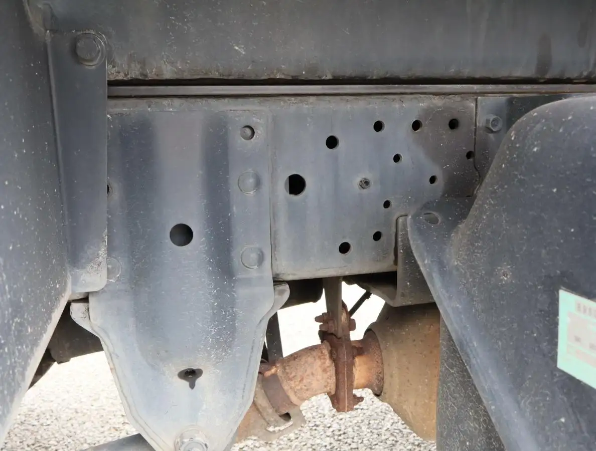 いすゞ エルフ 小型 高所・建柱車 高所作業車 電工仕様の中古トラック画像16