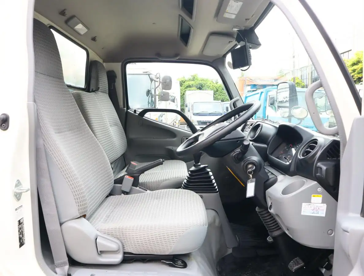 日野 デュトロ 小型 アルミバン TKG-XZU655M H30の中古トラック画像11