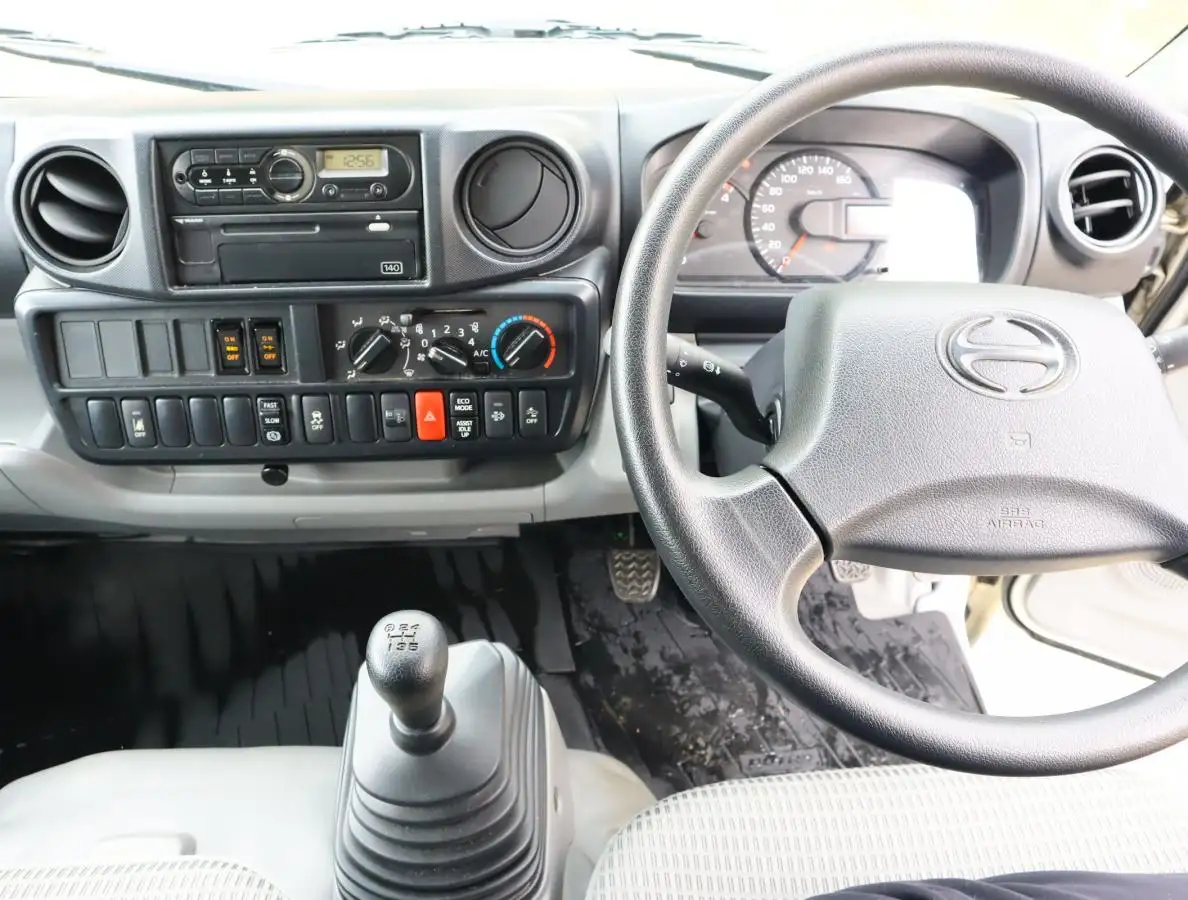 日野 デュトロ 小型 アルミバン TKG-XZU655M H30の中古トラック画像12