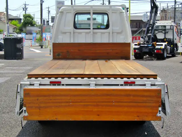 マツダ ボンゴ 小型 平ボディ DBF-SLP2T R2の中古トラック画像5