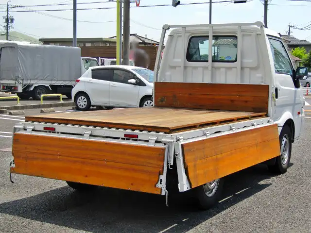 マツダ ボンゴ 小型 平ボディ DBF-SLP2T R2の中古トラック画像4