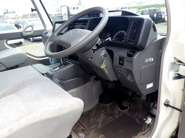 日野 リエッセ 小型 バス マイクロバス SKG-XZB50Mの中古トラック画像6