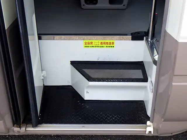 日野 リエッセ 小型 バス マイクロバス SKG-XZB50Mの中古トラック画像5