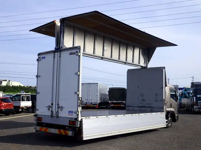 いすゞ フォワード 中型/増トン ウイング 床鉄板 エアサスの中古トラック画像5