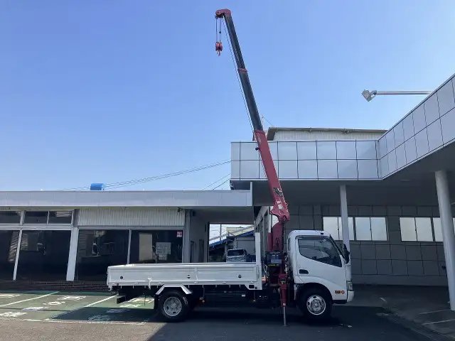日野 デュトロ 小型 クレーン付 3段 ラジコンの中古トラック画像4