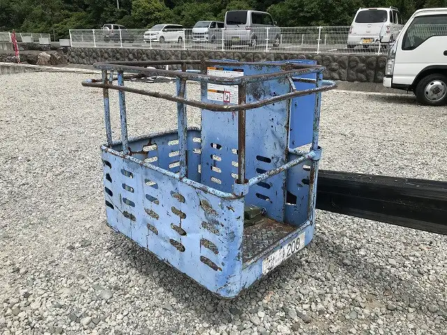 三菱 キャンター 小型 高所・建柱車 高所作業車 KK-FE73EBの中古トラック画像6