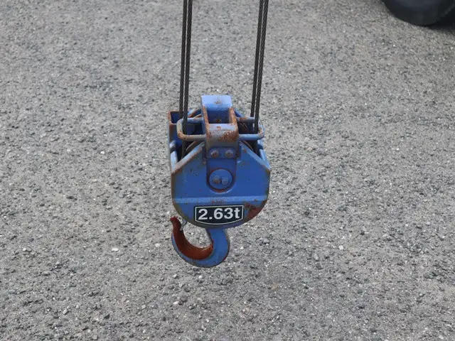 日野 デュトロ 小型 クレーン付 3段 ラジコンの中古トラック画像9