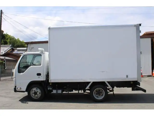 いすゞ エルフ 小型 アルミバン  H27の中古トラック画像3