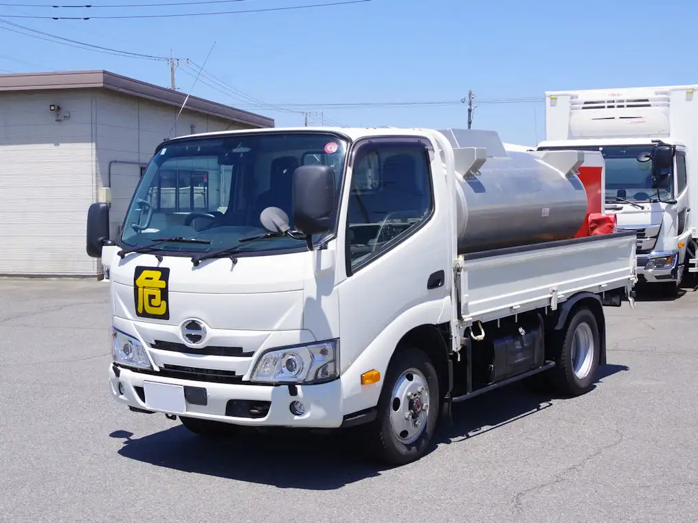 日野 デュトロ 小型 タンク車 ローリー 2KG-XZU675M の中古トラック【車両No.167581】