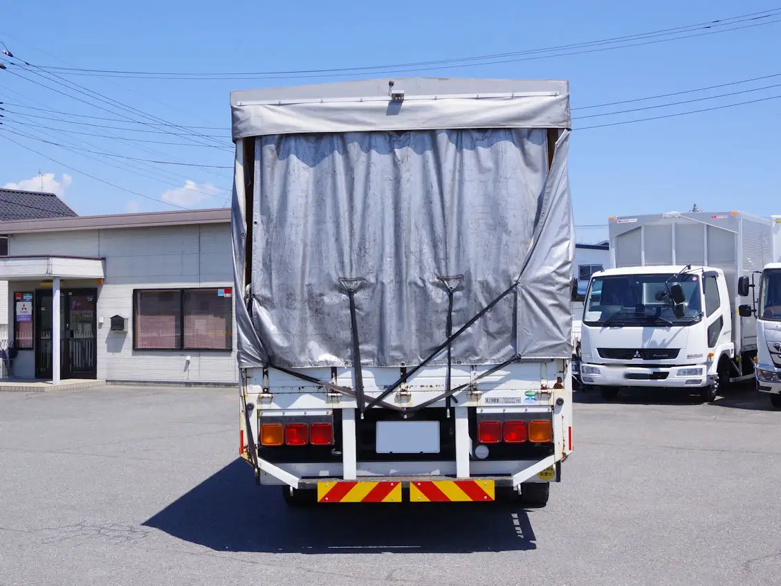 三菱 ファイター 中型/増トン 平ボディ 幌 床鉄板の中古トラック画像4