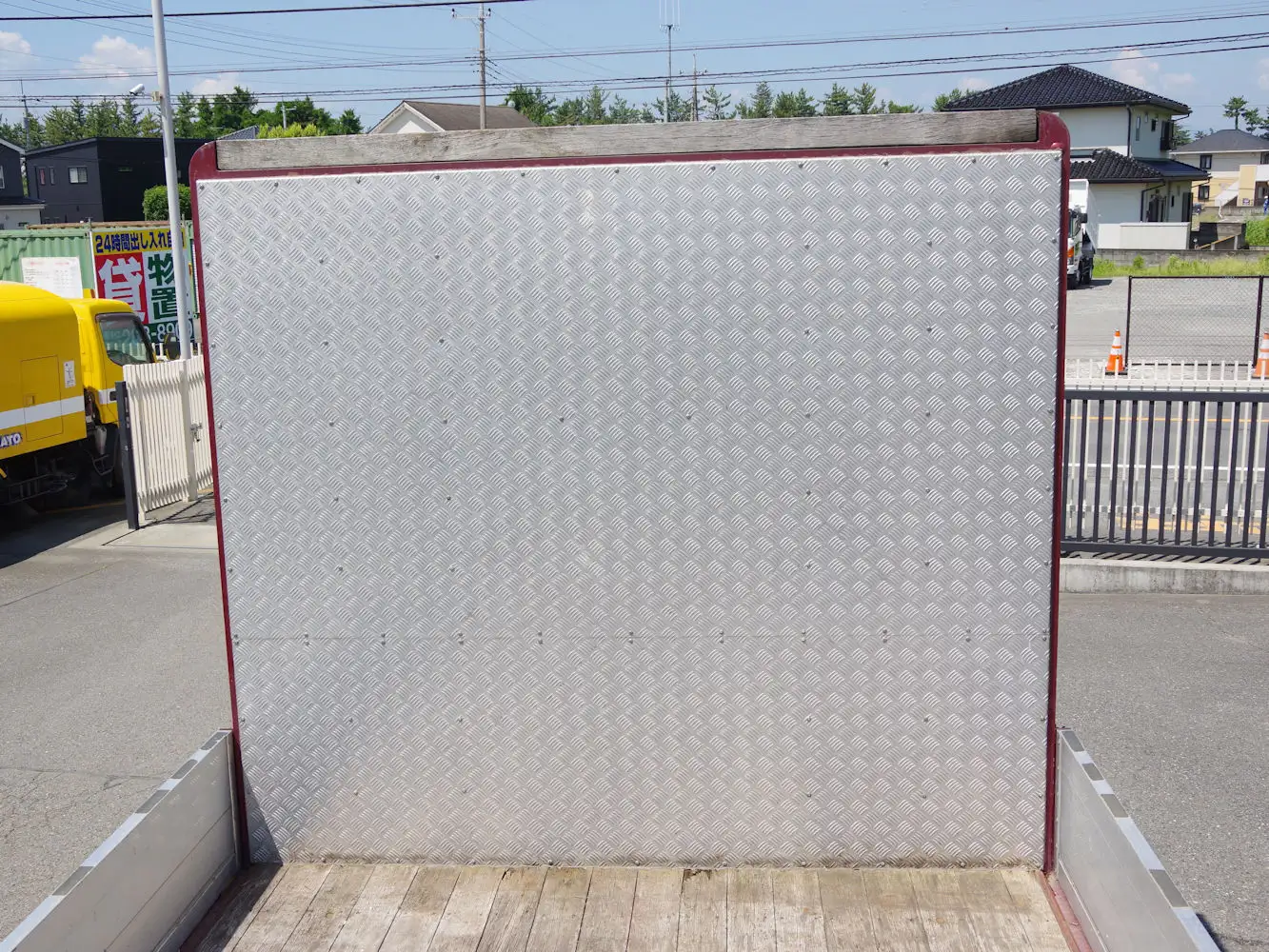 いすゞ フォワード 中型/増トン 平ボディ アルミブロック LKG-FTR90S2の中古トラック画像7