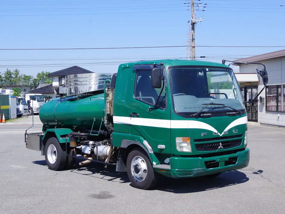 三菱 ファイター 中型/増トン タンク車 バキューム PDG-FK61Rの中古トラック画像2