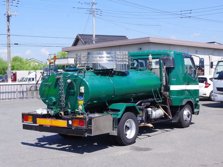 三菱 ファイター 中型/増トン タンク車 バキューム PDG-FK61Rの中古トラック画像3