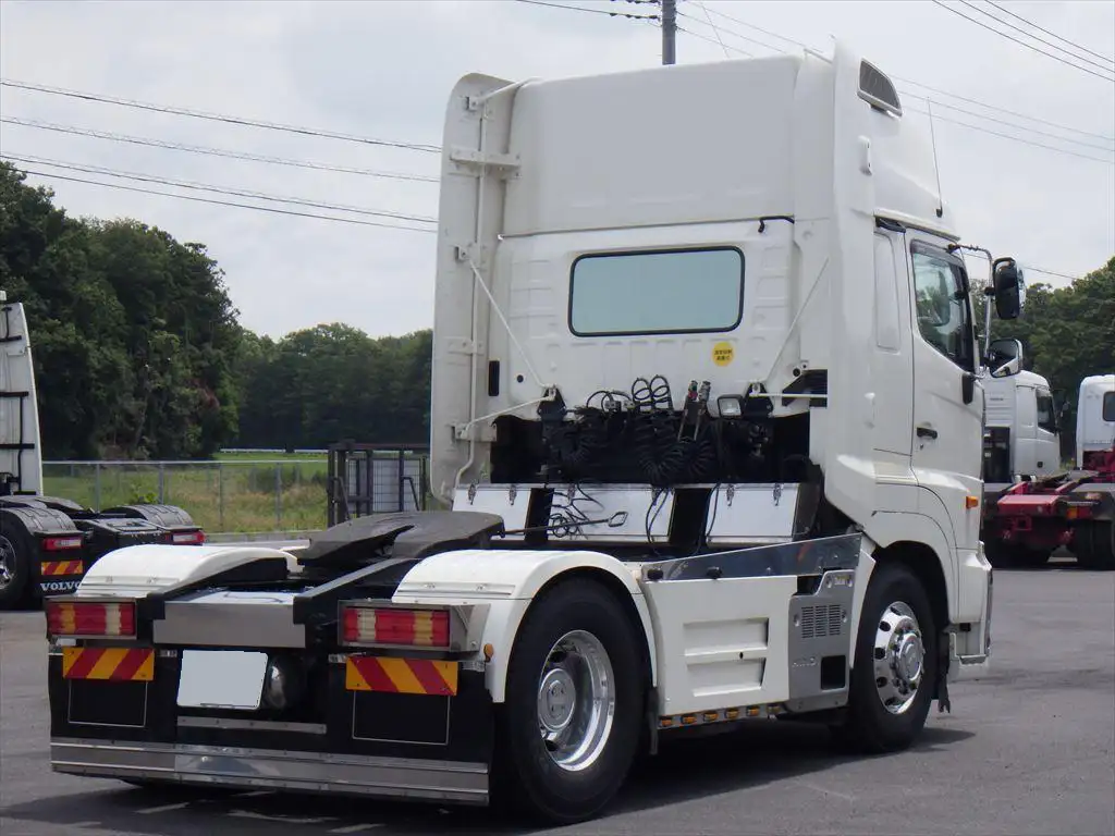 日野 プロフィア 大型 トラクター ハイルーフ 1デフの中古トラック画像3