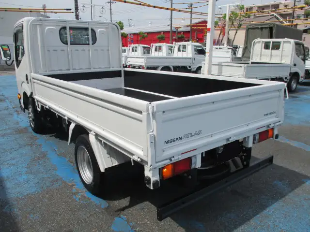 日産 アトラス 小型 平ボディ CBF-SQ2F24 H31/R1の中古トラック画像4