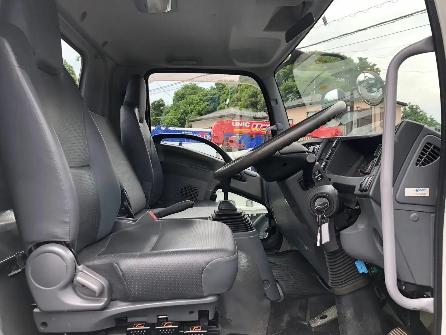 いすゞ フォワード 中型/増トン タンク車 散水車 TKG-FRR90S1の中古トラック画像11