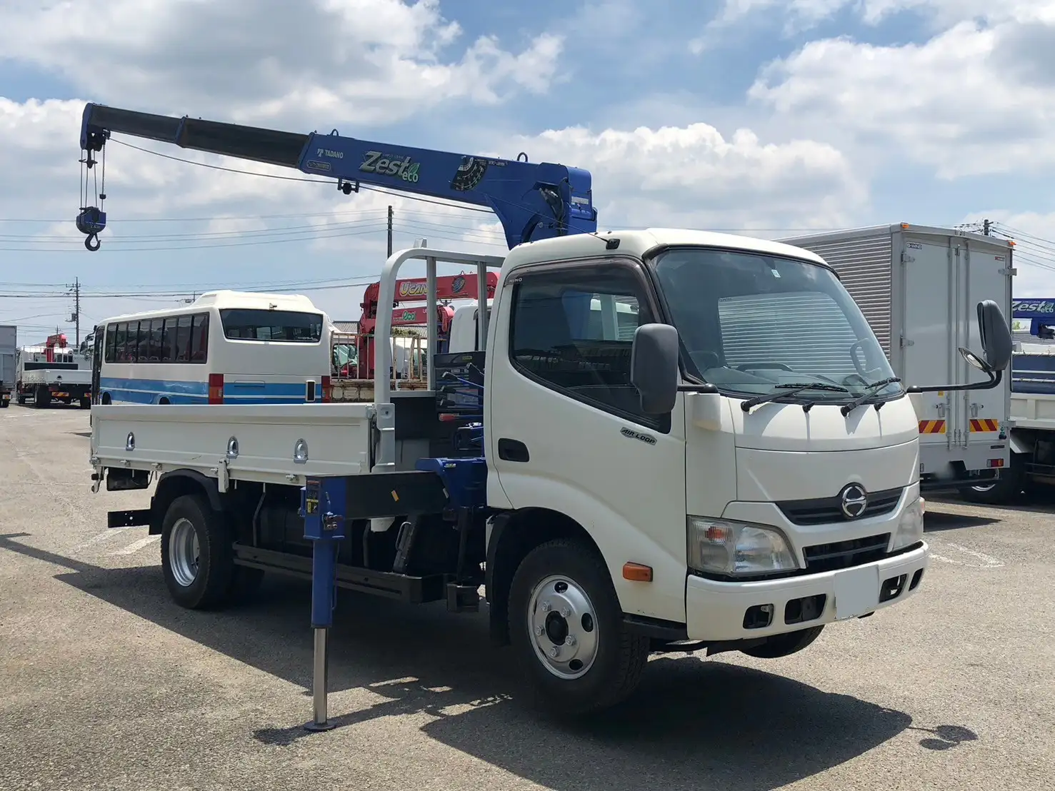 日野 デュトロ 小型 クレーン付 3段 ラジコンの中古トラック画像2