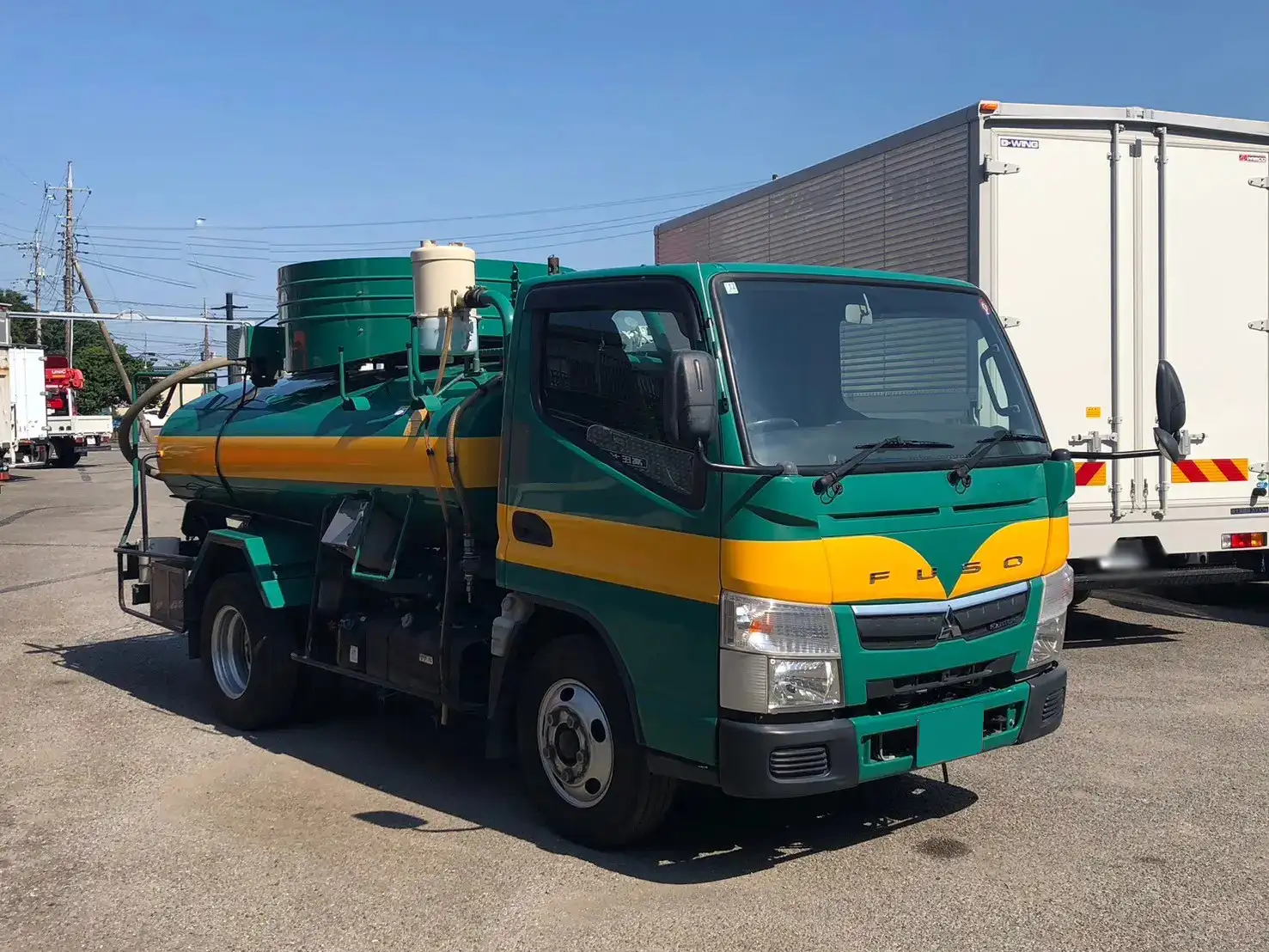三菱 キャンター 小型 タンク車 バキューム TPG-FEA50の中古トラック画像2