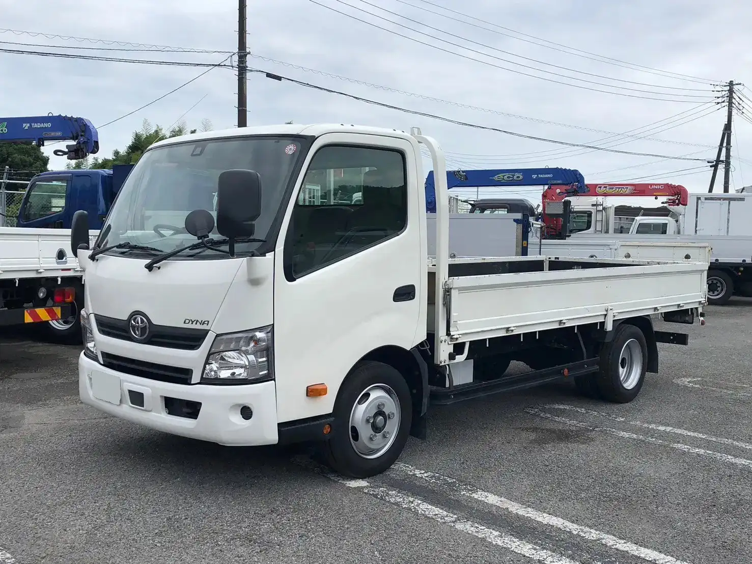 トヨタ ダイナ 小型 平ボディ TKG-XZU710 H30の中古トラック画像1