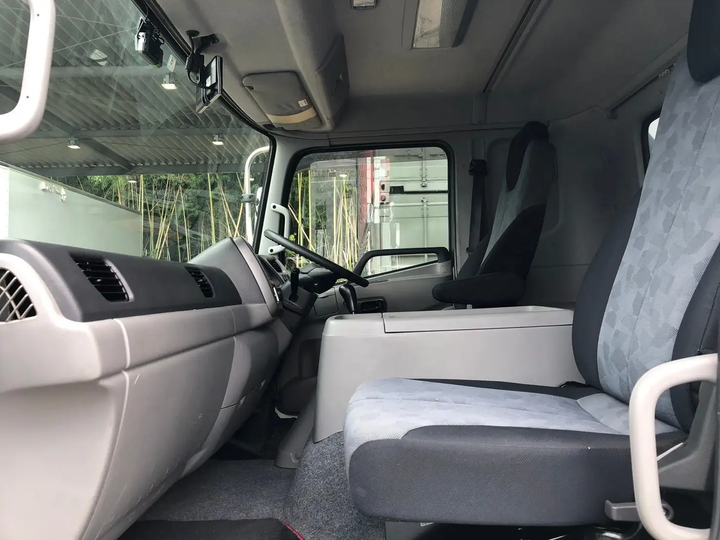 日産UD コンドル 中型/増トン ウイング エアサス ベッドの中古トラック画像13