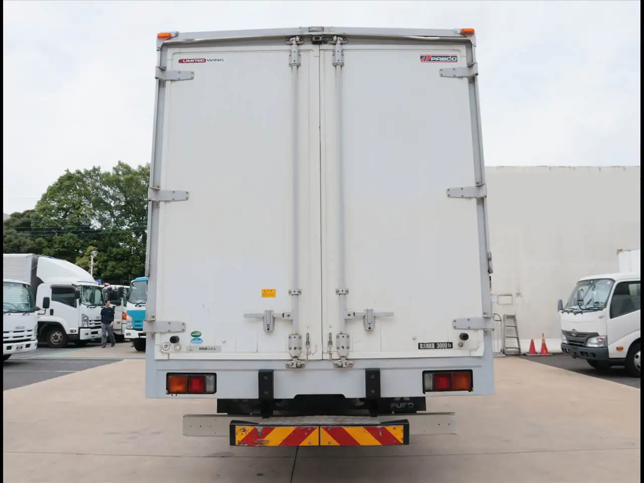 三菱 ファイター 中型/増トン ウイング TKG-FK61F H28の中古トラック画像4