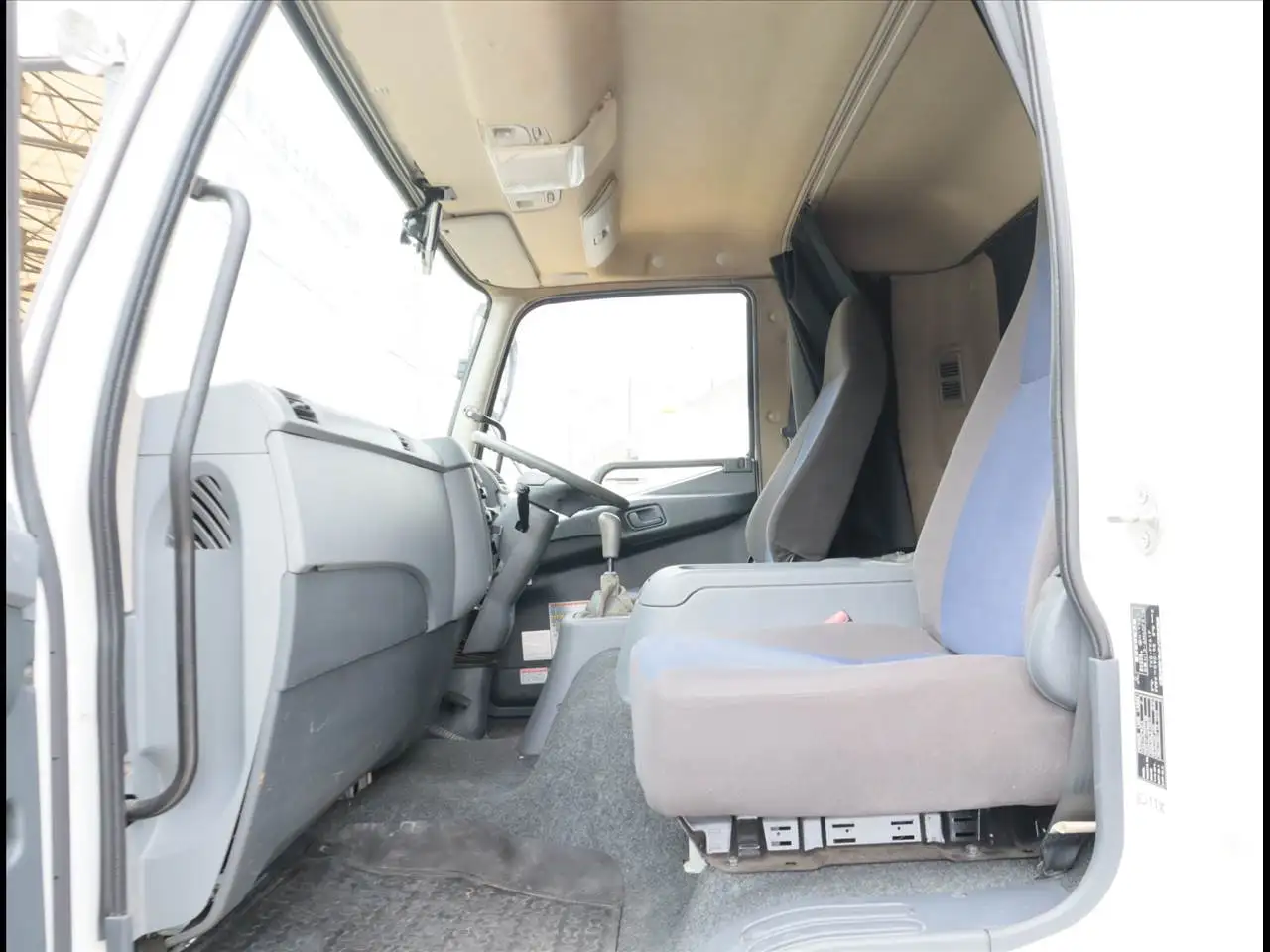 三菱 ファイター 中型/増トン ウイング TKG-FK61F H28の中古トラック画像12